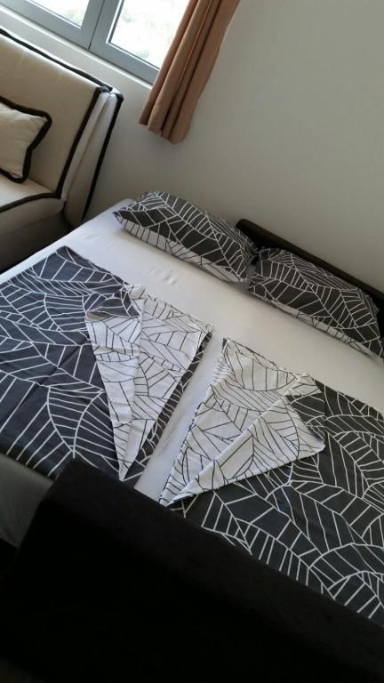 Апартаменты Esma Apartment Добра-Вода