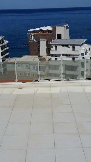 Апартаменты Esma Apartment Добра-Вода Апартаменты с 1 спальней-2